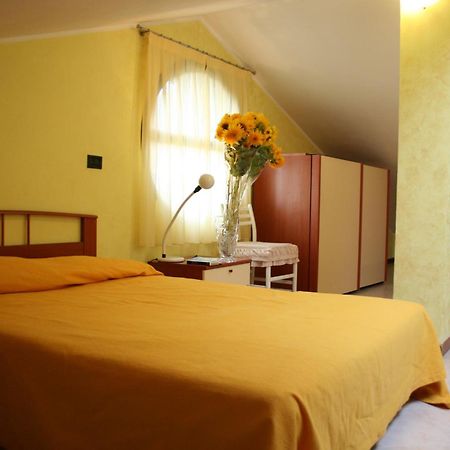 The Flower Garden Scanzorosciate Exterior photo